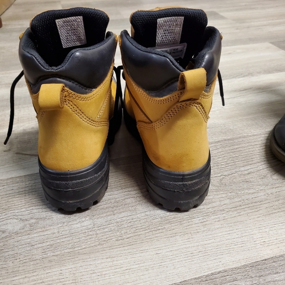 Steel toe - Picture 2 of 3